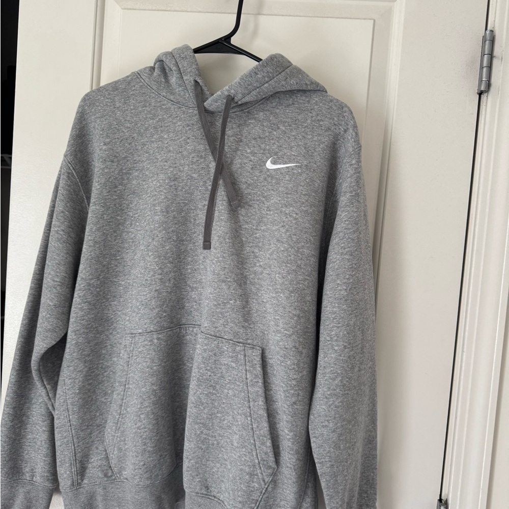 Nike Men's Heather Gray Hoodie